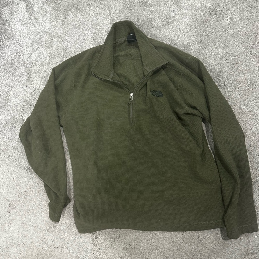 The North Face Men's Olive Green Half-Zip Fleece Pullover